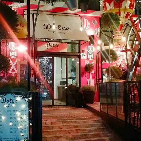 Affittacamere Ecohouse & Bioveg Cafe 3*